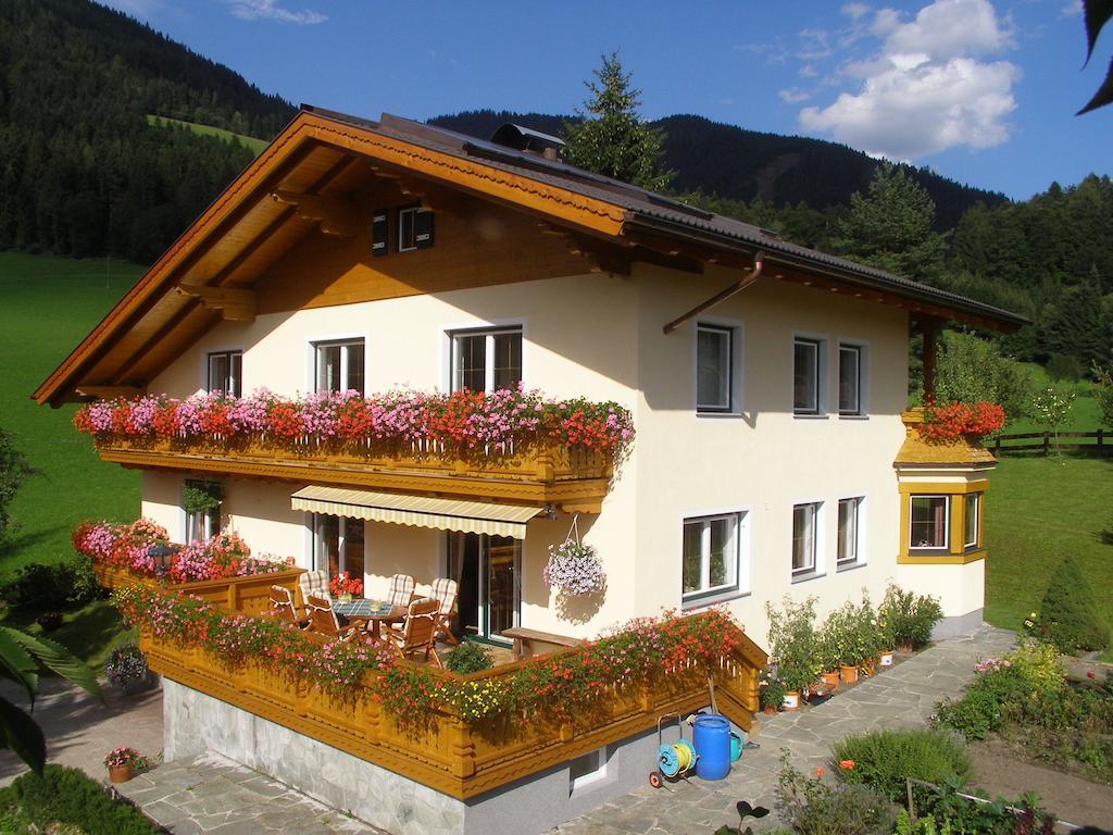 Haus Gschwendtner Hotel Pfarrwerfen Exterior photo
