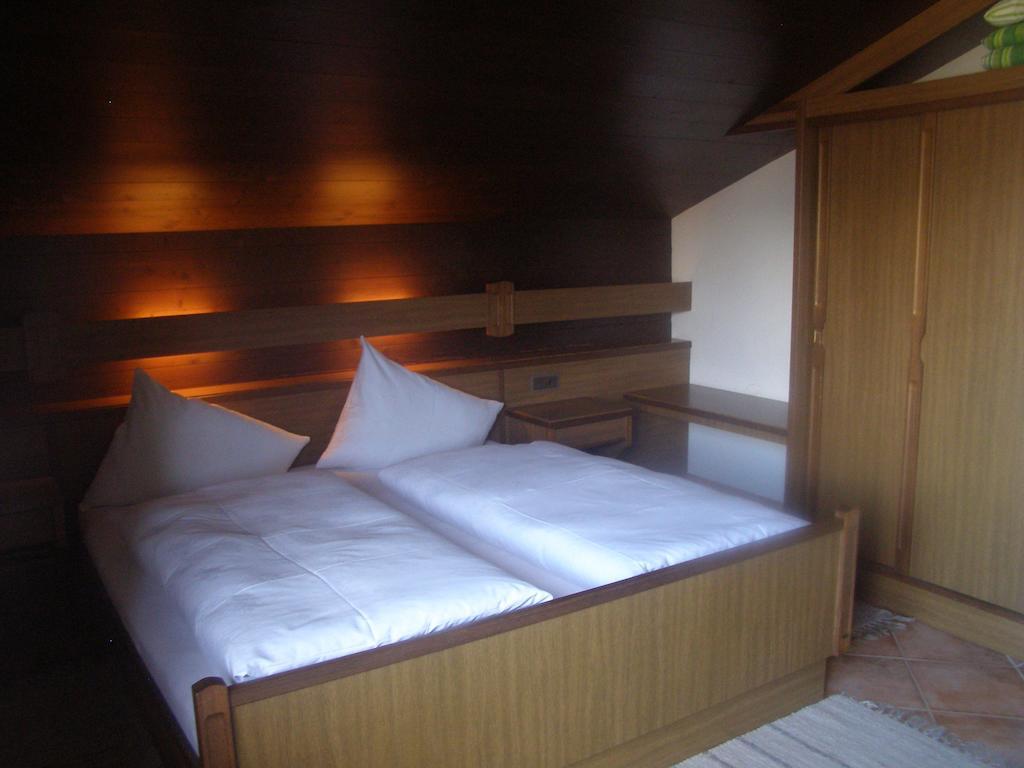Haus Gschwendtner Hotel Pfarrwerfen Room photo